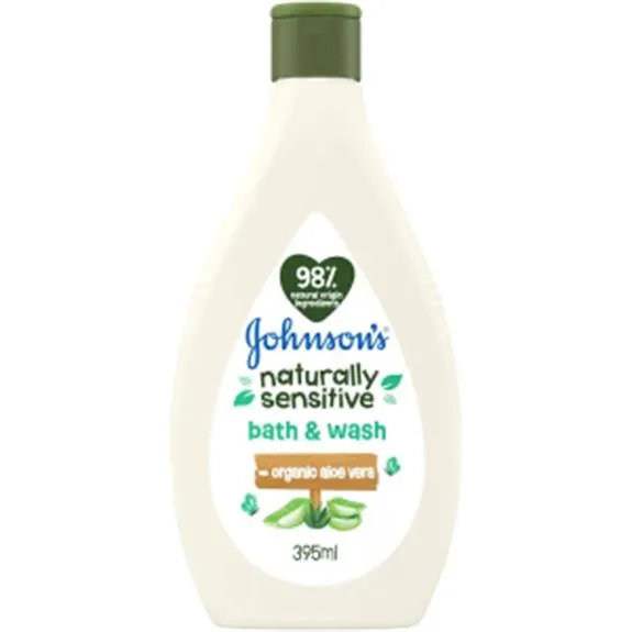 Johnsons Baby Naturally Sensitive Bebek Şampuanı Organik Aloe Veralı 395 Ml